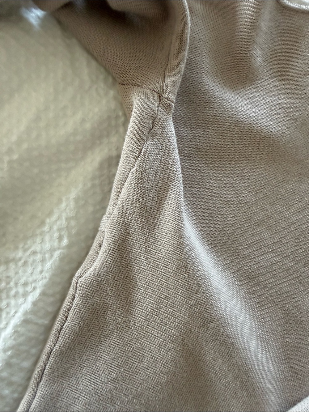 Abercrombie & Fitch Mauve/Taupe Long Sleeve Scoop Neck Sweater - Picture 4 of 4